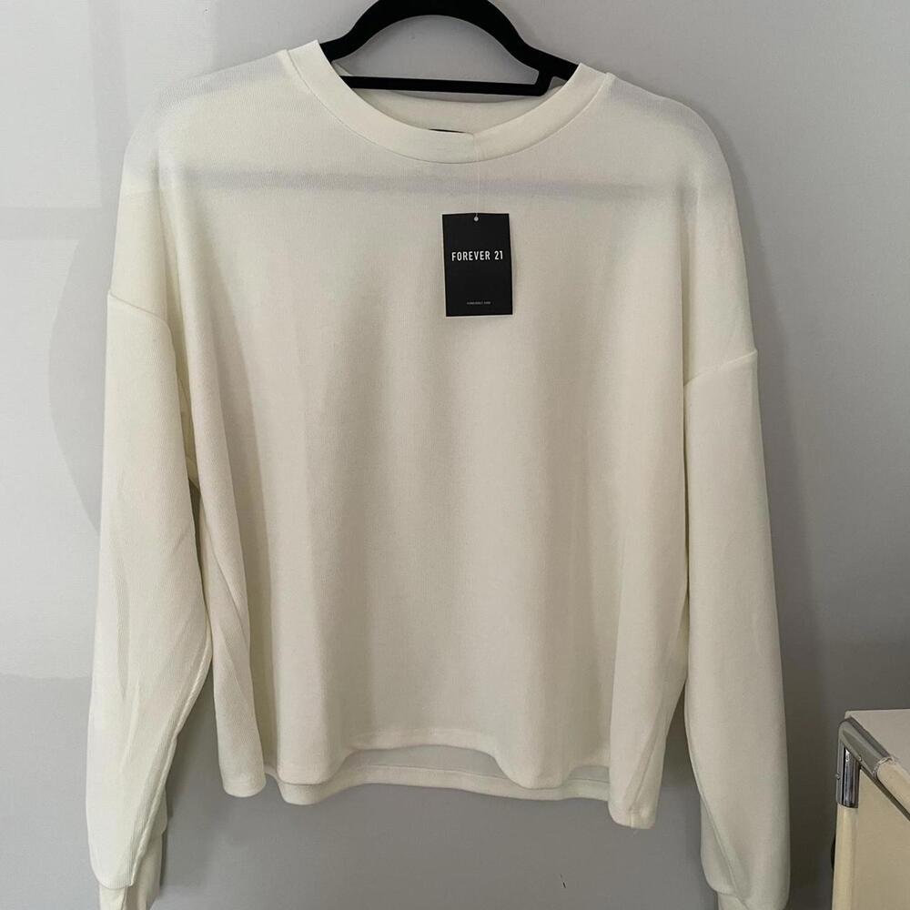 Forever 21 Women's Cream long sleeve top